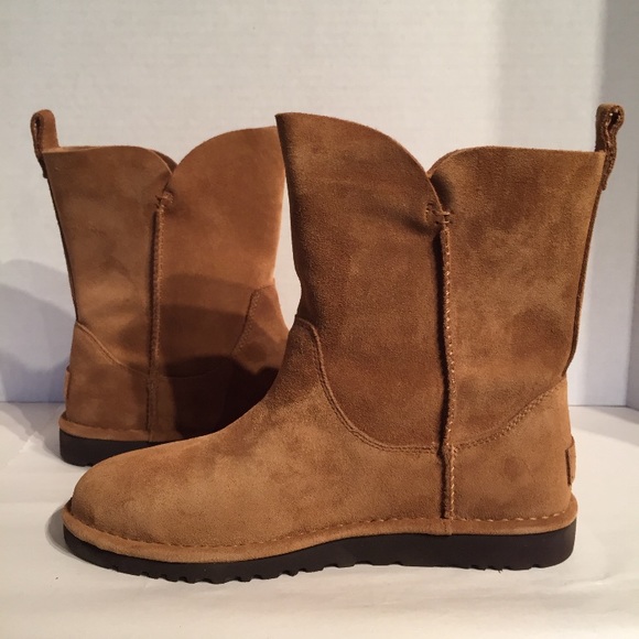 ugg alida bootie